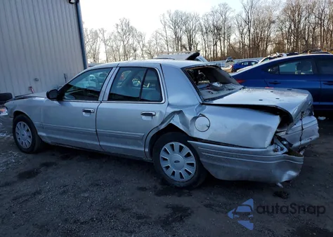2008 Ford Crown Victoria Police Interceptor z USA, uszkodzony, nr VIN 2FAHP71V48X132165